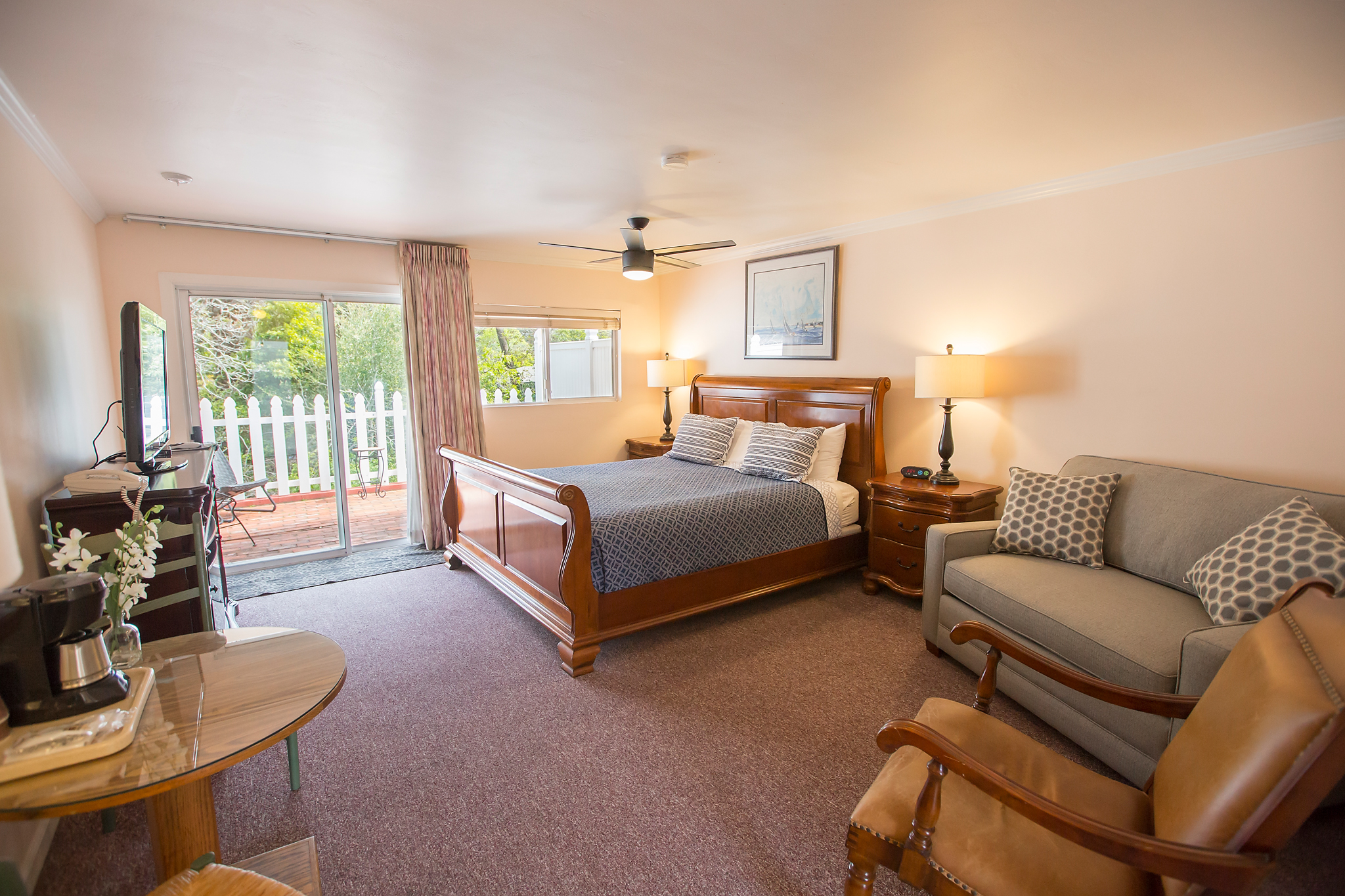 Peach Tree Inn — photo 47 of 60